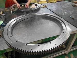 Four point contact ball slewing bearing  with external gear